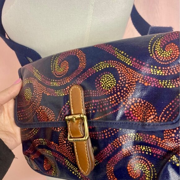 Fossil Small Crossbody Bag With Colorful Swirl Pattern & Buckle - Picture 3 of 10